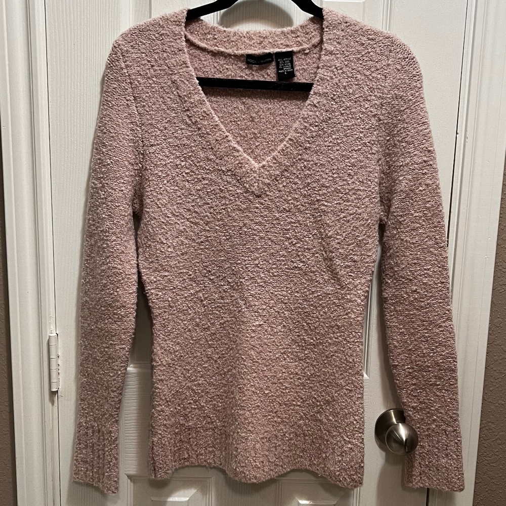 MODA International/Victoria's Secret Light Pink Bodycon V-Neck Sweater Size L